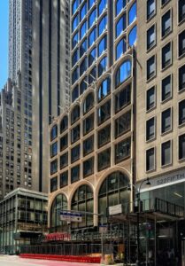 520 Fifth Avenue בניו יורק